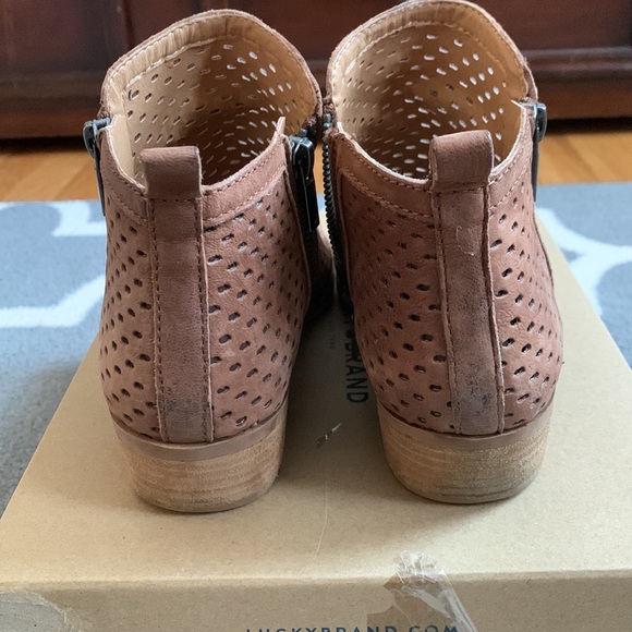 Womens Lucky Brand perforated Booties - Picture 5 of 7